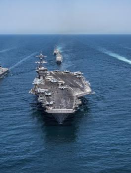 قطع بحرية امريكية في الصين 