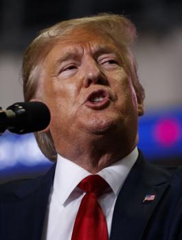 ترامب والمفاوضات مع ايران 