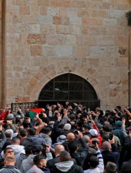 فتح باب الرحمة في الاقصى 