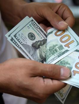 سعر صرف الدولار مقابل الشيقل 