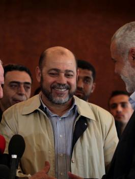 عزام الاحمد واسماعيل هنية 