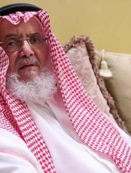 العالم السعودي علي الدفاع