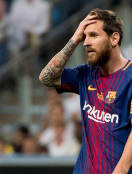 ميسي يرفض تجديد عقده مع برشلونة