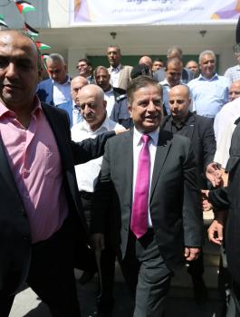 وزير الصحة يتوجه إلى غزة