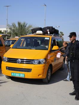 معبر الكرامة 