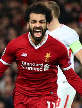 محمد صلاح يحقق 33 جائزة في أول مواسمه مع ليفربول