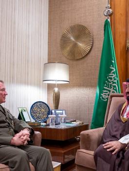 محمد بن سلمان وقيادة الجيش الامريكي 