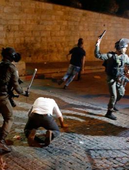 الصلاة في الاقصى 