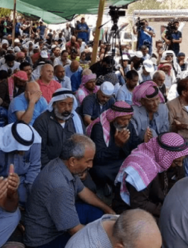 الخان الأحمر