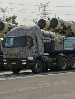 الجيش الايراني وناقلات النفط 