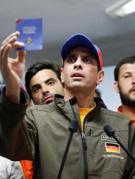 اسرائيل وزعيم المعارضة الفنزولية 