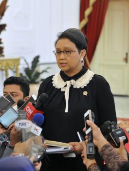 وزيرة خارجية اندونيسيا : لن نسمح لاسرائيل بمواصلة انتهاكاتها 