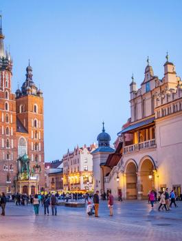 بولندا تلغي زيارة مسؤولين إسرائيليين لأراضيها 