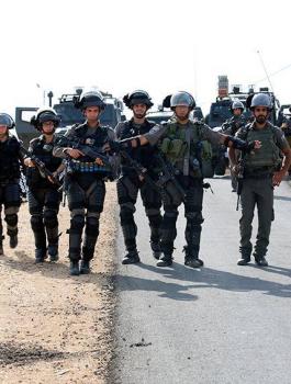 قمع مسيرات بلعين ونعلين 