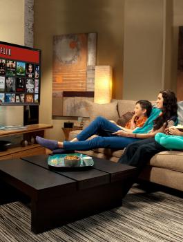 مشاهدة التلفزيون لأكثر من 4 ساعات 