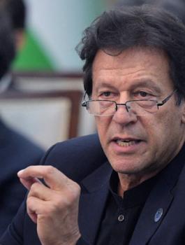 باكستان تطرد السفير الهندي 