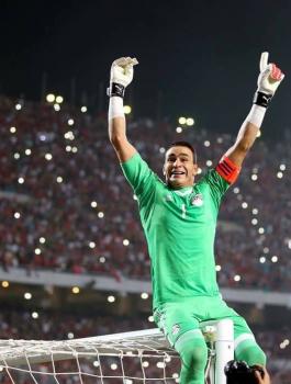 اعتزال الحضري اللعب مع المنتخب المصري 