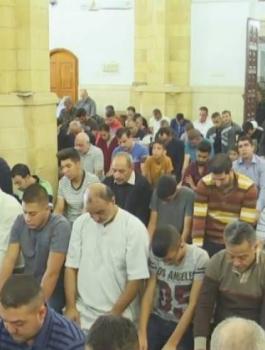 اداء صلاة الاستسقاء في طولكرم 