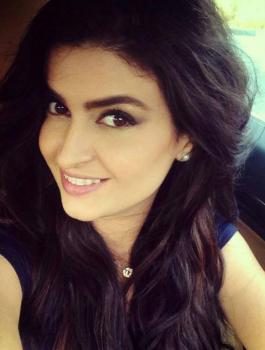 علا الفارس والامارات 