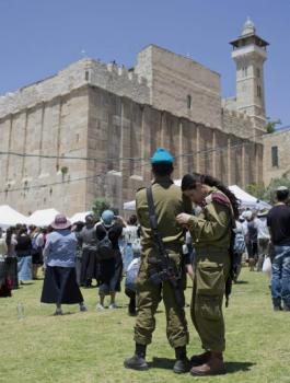 المستوطنين في الضفة الغربية 