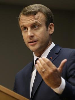 ماكرون والفلسطينيين 