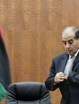 كورونا ورئيس وزراء ليبيا 