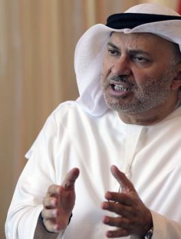 الامارات وقطر 