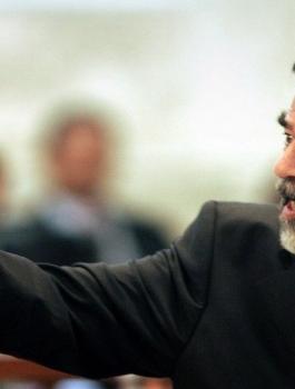 وزير جزائري وصدام حسين 