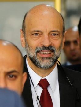 رئيس الوزراء الاردني الرزاز وقانون الضريبة 