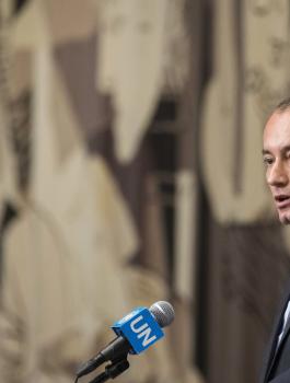 منسق عملية السلام:  الفلسطينيون قلقون على هويتهم الدينية