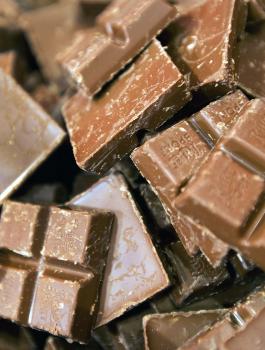 صناعة الشوكولاتة مهددة بالانقراض