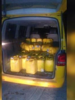ضبط 10000 لتر سولار مهرب في الخليل