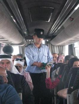 ألف معتمر يغادرون الضفة اليوم للأراضي الحجازية