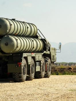 اميركا وروسيا وصفقات السلاح 