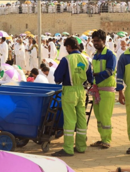 15 ألف طن من النفايات في مشعر عرفة