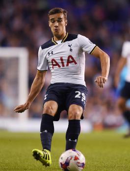 برشلونة مهتم بالحصول على خدمات لاعب توتنهام