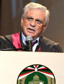 تمديد رئاسة الدكتور يونس عمرو لجامعة القدس المفتوحة 