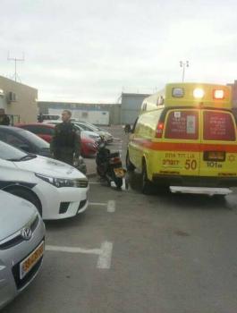 عملية طعن على حاجز قلنديا 