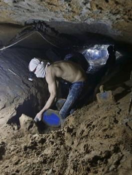 صحيفة إسرائيلية تزعم: نفق خانيونس كان معداً لأسر جنود