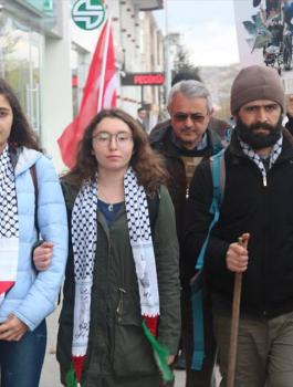 مسيرة مواطن تركي من إسطنبول إلى القدس تصل أنقرة