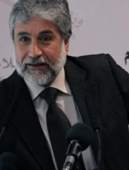 الحكومة تتسلم وزارة الاعلام في قطاع غزة