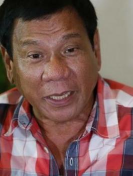 رئيس الفلبين: 200 ألف دولار لمن يقتل زعيم داعش في البلاد