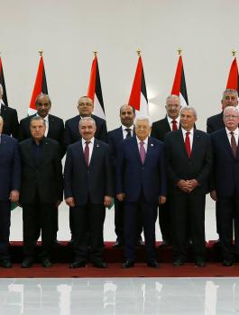 اشتيه والحكومة الفلسطينية الجديدة 