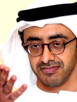 وزير الخارجية الاماراتي وقطر 