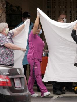 وفيات كورونا في اميركا 