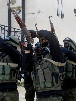 وفاة القائد الاعلى السابق لقوات الامن الوطني 