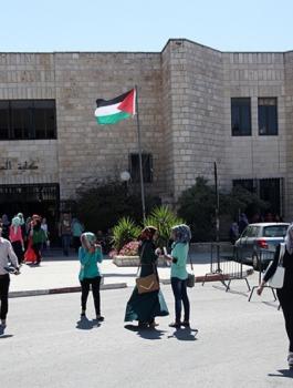 الاضراب في الجامعات الفلسطينية 