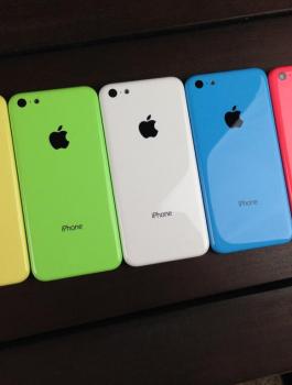 صناعة هواتف ايفون في الهند 