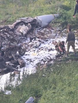 فلسطيني يقاضي الجيش الاسرائيلي بسبب سقوط طائرة اف 16 