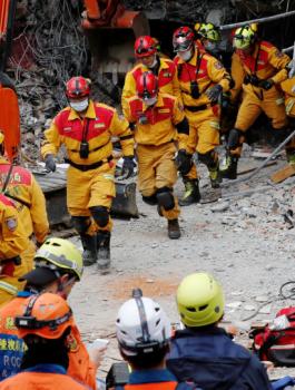 زلزال بقوة 6.4 درجات يضرب إندونيسيا